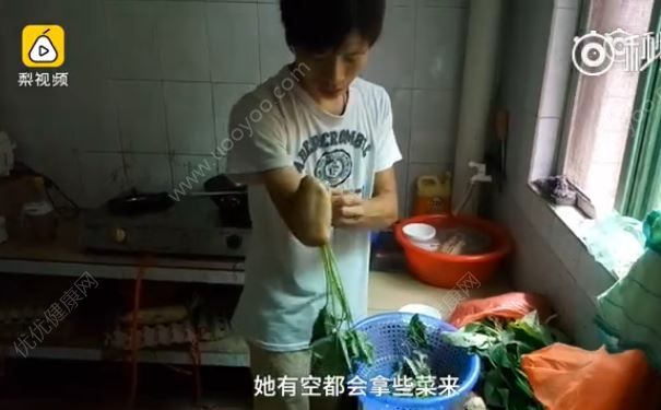 断臂男网恋轮椅女孩，两人结婚生子，残疾人怎样才能幸福生活？(2)