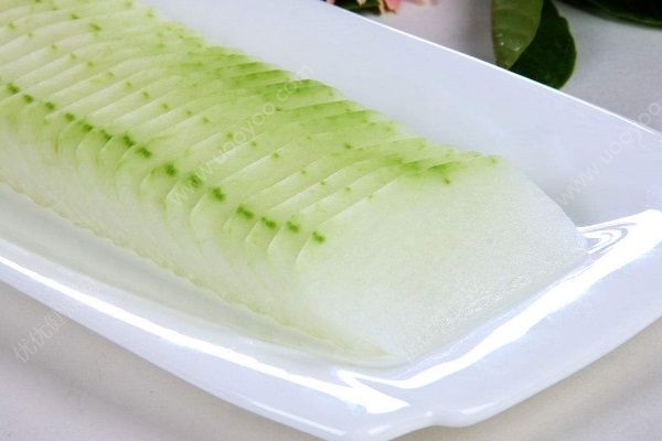 如何自制冬瓜面膜？冬瓜做面膜让你皮肤白皙透亮！(1)