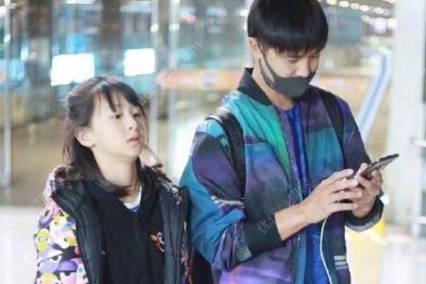 森碟身高快赶超老爸了，女生长高的方法有哪些？(1)