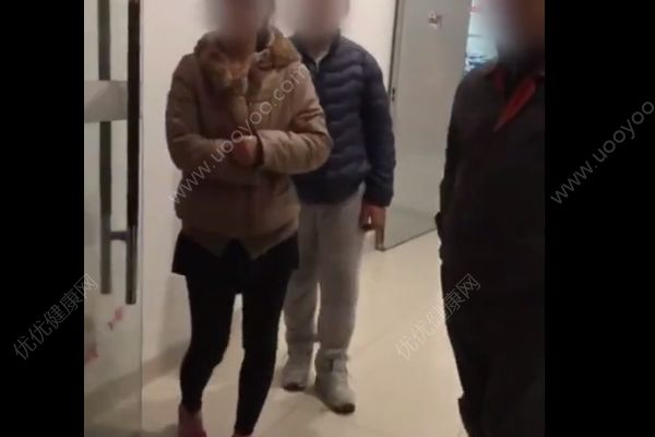 13岁少年被逼减肥躲进KTV飙歌：我想要怒放的生命(4)