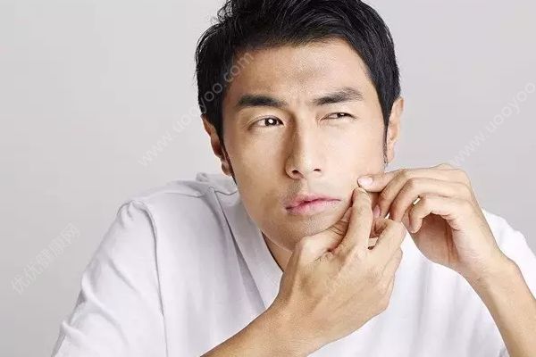 韩国门将疑似化妆上场，世界级扑救力保球门不失!(4)