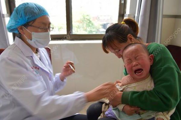 “问题疫苗”事件释疑：如何确认孩子接种了“问题疫苗”？(4)