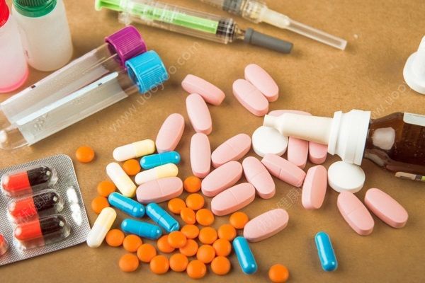 老人注射过期药吐血，院方:过期药对病情无直接影响(4)