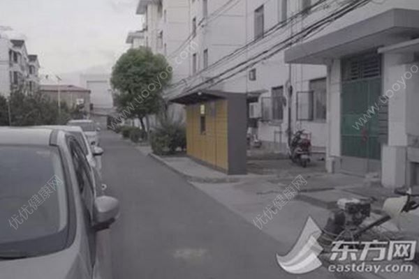上海遛狗纠纷致死案死者女儿：我爸被对方压着打(2)
