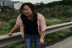 离婚路上丈夫欲同归于尽！妻子高速跳车逃生！[多图]